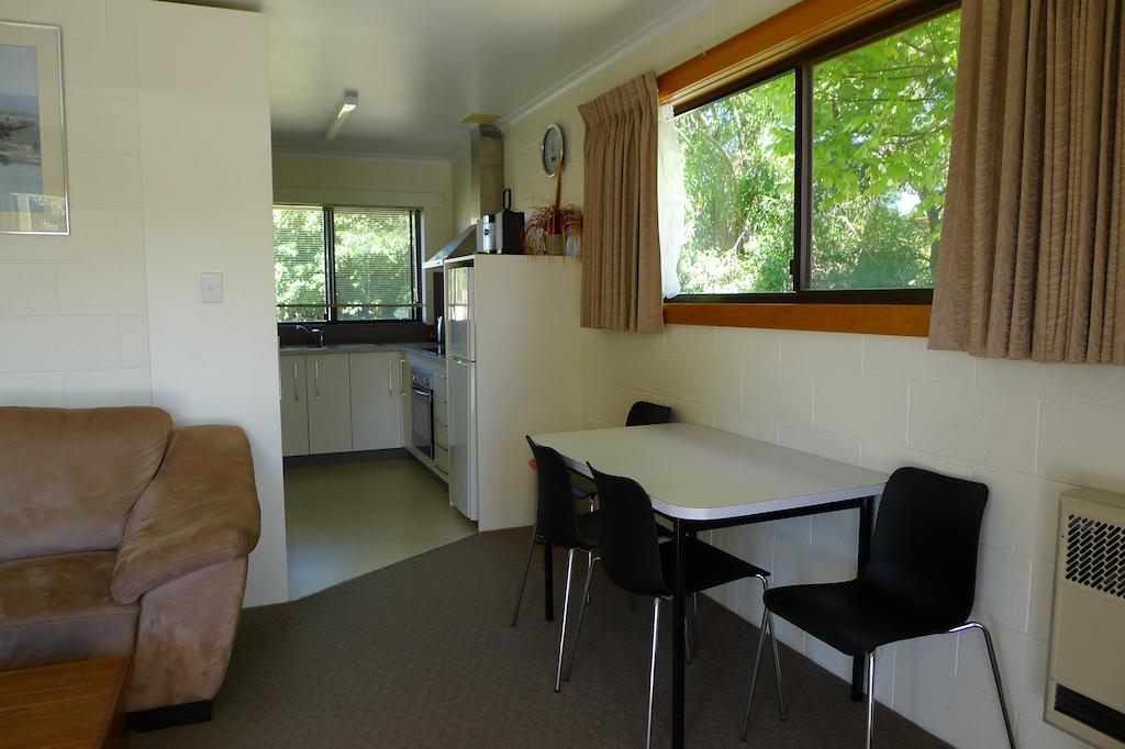 Willaway Motel Apartments Ulverstone Kamer foto