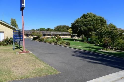 Willaway Motel Apartments Ulverstone Buitenkant foto