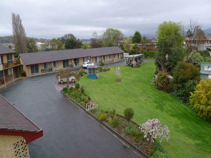 Willaway Motel Apartments Ulverstone Buitenkant foto